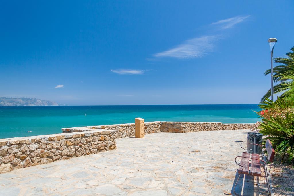 Balcon Europa Nerja Apartment Ngoại thất bức ảnh