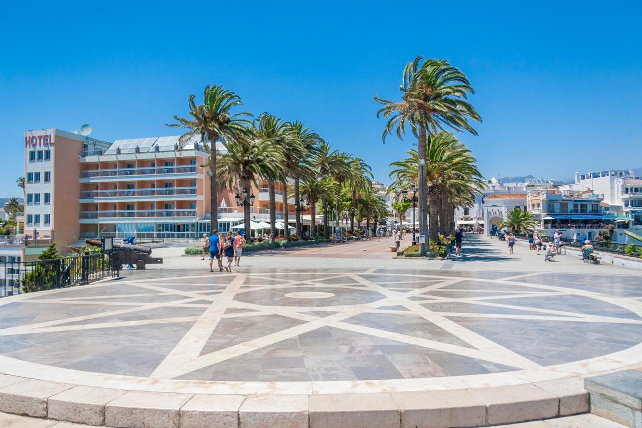 Balcon Europa Nerja Apartment Ngoại thất bức ảnh